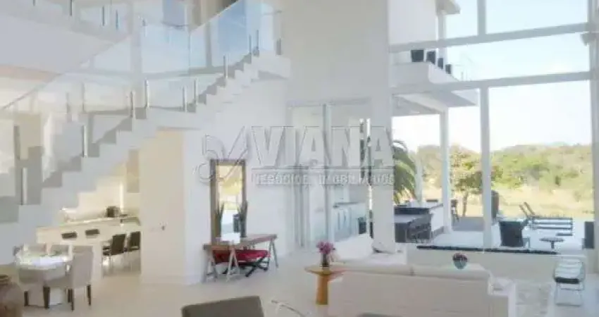 Casa em Condomínio com 4 Dormitorios em Barreirinho , Araçoiaba Da Serra