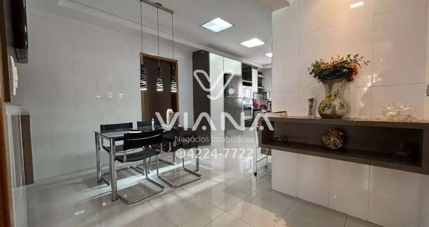 Apartamento com 4 suítes localizado no bairro Santo Antônio, em São Caetano Do Sul.
