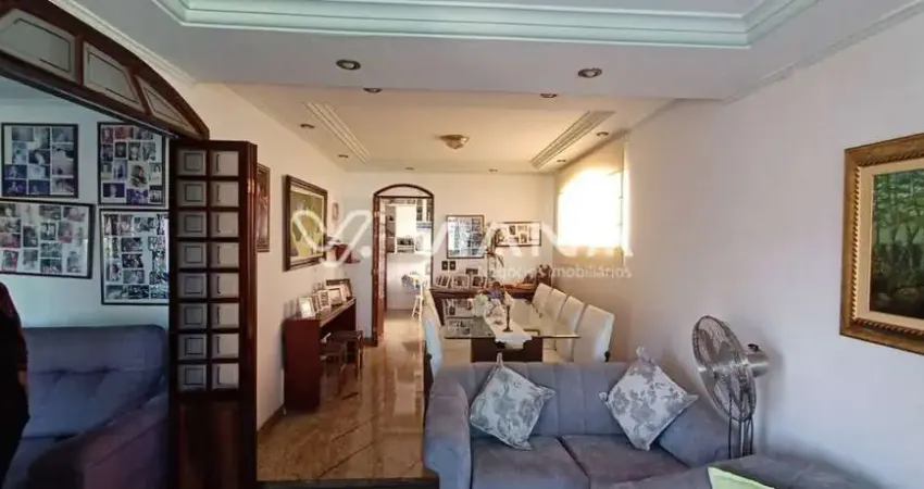 Casa para Venda ou Locação na Vila California em São Paulo/SP.
