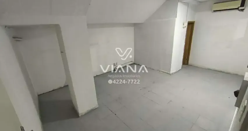 Loja Comercial 124m² na Rua Capitão Cavalcanti Amplo Espaço com 2 Banheiros