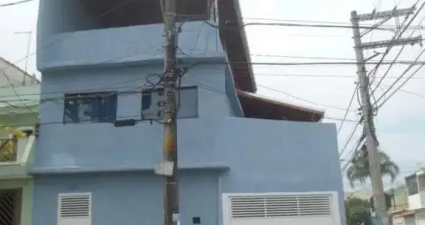 Sobrado para Venda em Santo André, Parque Novo Oratório, 3 dormitórios, 2 banheiros, 4 vagas