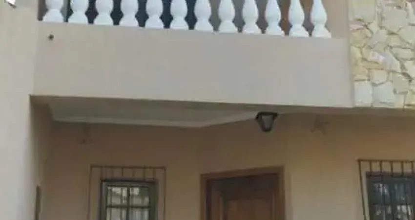 Sobrado para Venda em Santo André, Parque Novo Oratório, 3 dormitórios, 1 suíte, 1 banheiro, 6 vagas