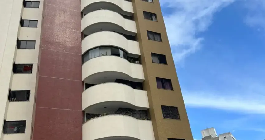 Apartamento à venda, 3/4, suíte, varanda, 90m2, 02 vagas garagem