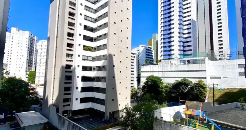 Apartamento à venda 4/4. suíte, 94m2, varanda, 02 vagas garagem