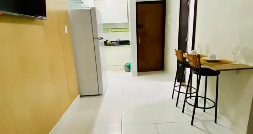 Apartamento estilo village, 33m2, 1/4, banheiro social, vaga de garagem