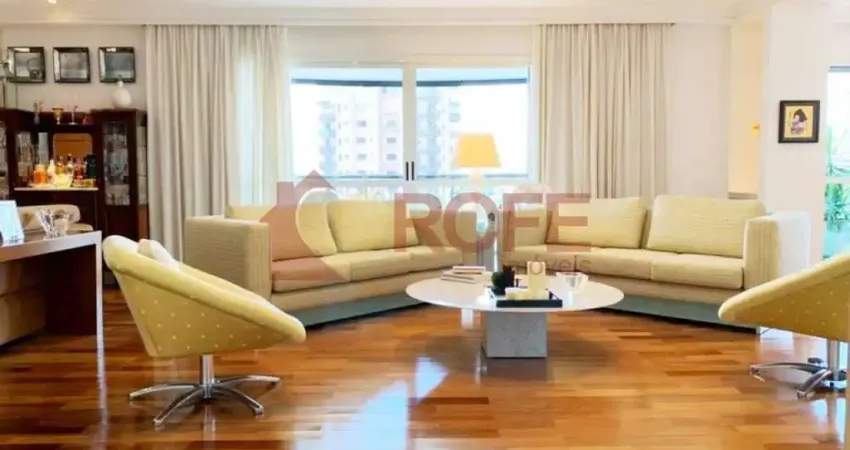 Venda la roche moema | 310m² sendo 4 suítes e 5 vagas | lazer e localização excelentes.