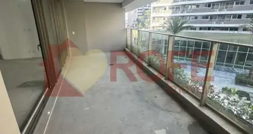 Maravilhoso apartamento no prédio mais luxuoso de moema pássaros!!!