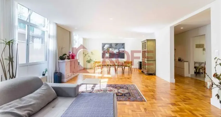 Apartamento 3 dormitórios com 1 suíte, reformado e espaçoso