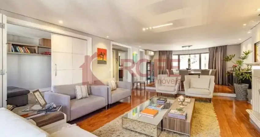 Apartamento reformado com 4 dormitórios. 182m², na melhor localização de moema indíos, fora de rota