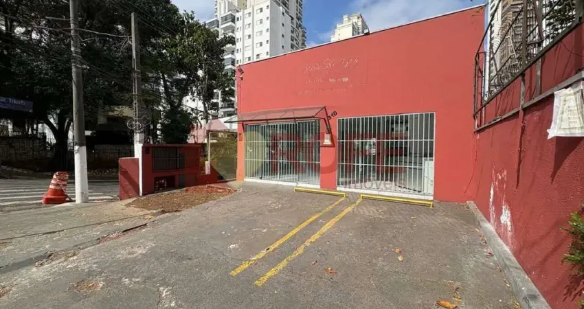 Casa comercial com 4 salas para alugar na Rua Edson, 310, Campo Belo, São Paulo