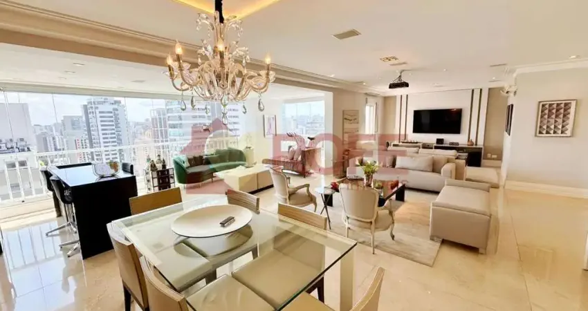 Apartamento de alto padrão, 3 suites, 3 vagas + depósito, 5 wcs, lazer completo em moema