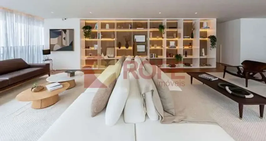 Revenda casa sabiá ? moema pássaros | 317m², 3 suítes e 4 vagas, torre 2 com vista para o parque.