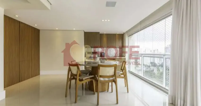 Apartamento à venda com 157m², 3 quartos e 3 vagas na Vila Nova Conceição