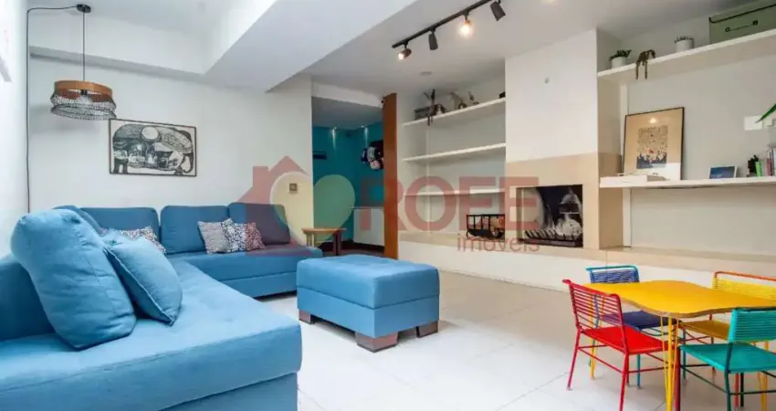 Sobrado reformado com espaço gourmet e edícula moderna | em frente à hípica | brooklin