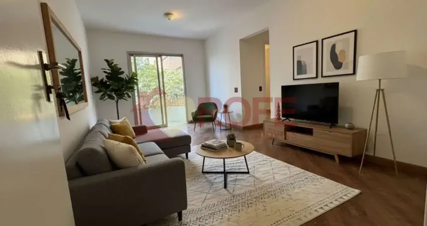 Apartamento com varanda e 1 quarto | 45m² | 1 vaga | rua tranquila no itaim bibi