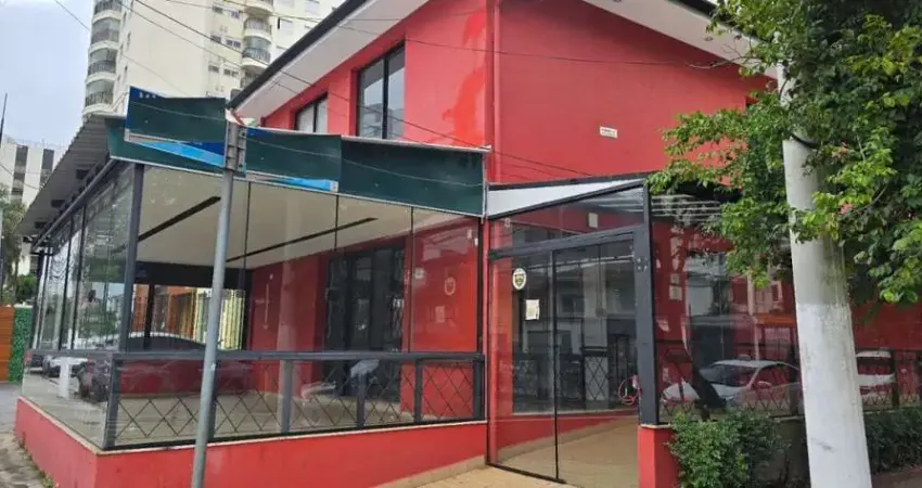 Prédio com 4 salas para alugar na Rua Vieira de Morais, 1822, Campo Belo, São Paulo