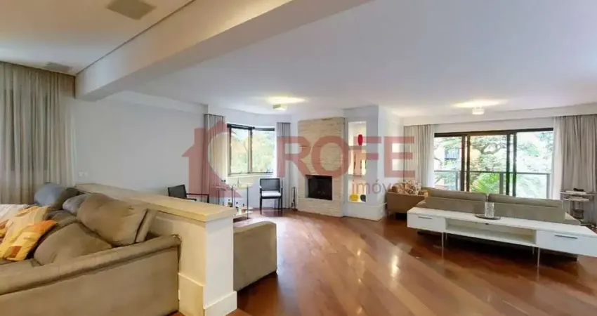 Apartamento reformado e espaçoso | ideal para família | itaim bibi