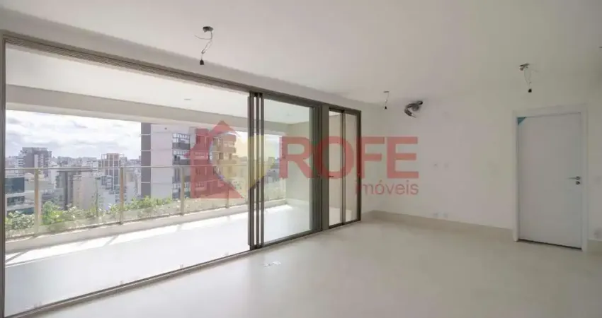 Apartamento com 3 suítes à venda, 150m² em Moema - São Paulo/SP