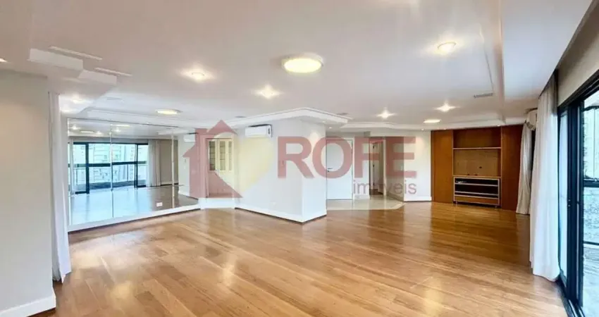 Excelente Apartamento com Varanda Goumert 193m² 3 Suites 3 Vagas mais deposito
