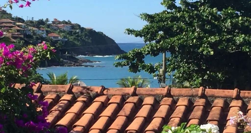 CASA A VENDA NO FERRADURA