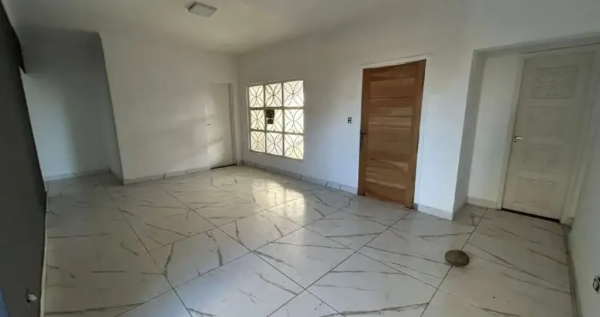 Casa com 3 quartos à venda na Vicente Florio, 02, Jardim Zulmira, Sorocaba