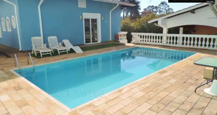 Casa à venda no Condomínio Estância Marambaia em Vinhedo/SP