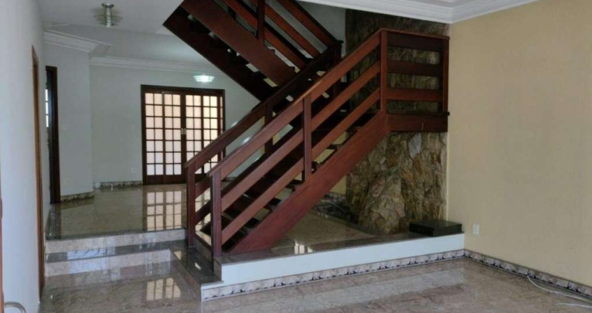 Casa à venda no PARQUE TERRA NOVA em Valinhos/SP