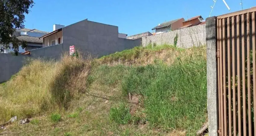Terreno à venda no Jardim Pinheiros em Valinhos/SP