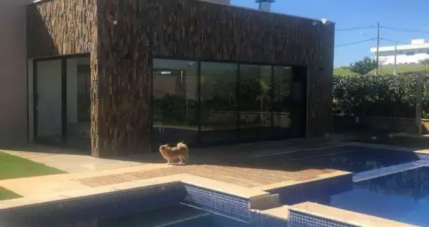 Casa residencial à venda e locação no Condomínio Campo de Toscana em Vinhedo-SP.