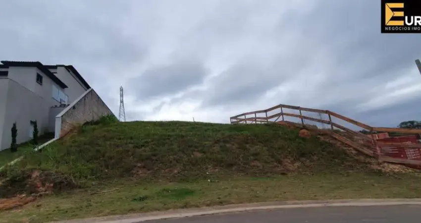 Terreno em Condomínio à venda no Condomínio Campo de Toscana em Vinhedo/SP