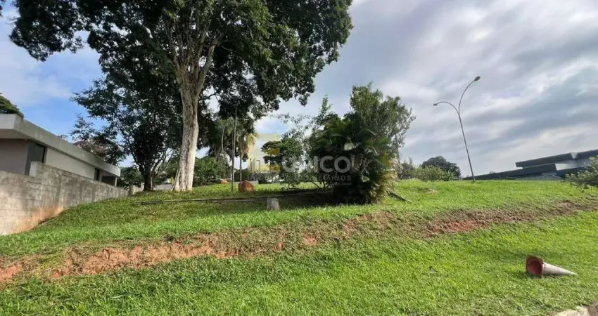 Terreno à venda no Condomínio Villa Lombarda em Valinhos/SP
