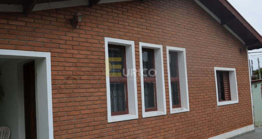 Casa com 3 quartos à venda na Rua Doutor Armando Costa Magalhães, --, Vila Santo Antônio, Valinhos