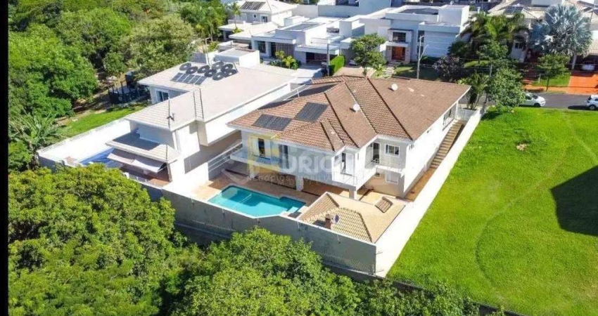 Casa em condomínio à venda no Condomínio Portal do Lago em Valinhos/SP