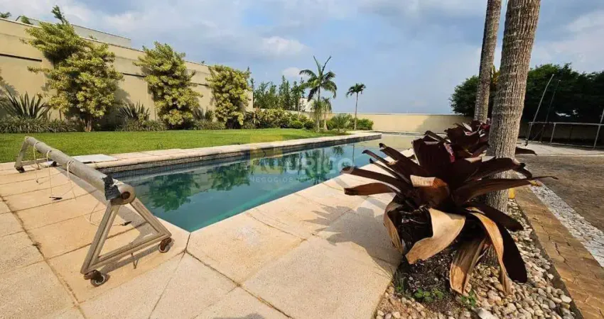 Casa em condomínio à venda no Condomínio Villa Lombarda em Valinhos/SP