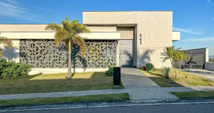 Casa de Luxo à Venda no condomínio Campo de Toscana em Vinhedo