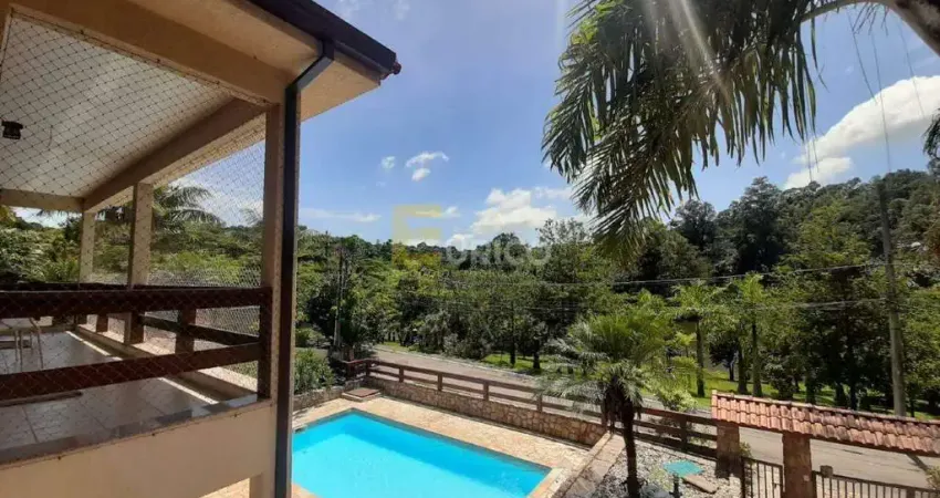 Sobrado à venda no Condomínio Vista Alegre - Café - Vinhedo/SP