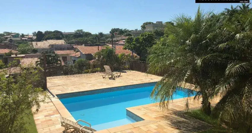 Casa em condomínio vista alegre (vinhedo) – 3 dorms, 1 suíte, 6 vagas, piscina