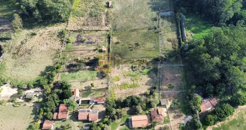 Chácara haras com lago e estrutura rural completa à Venda - Atibaia/SP