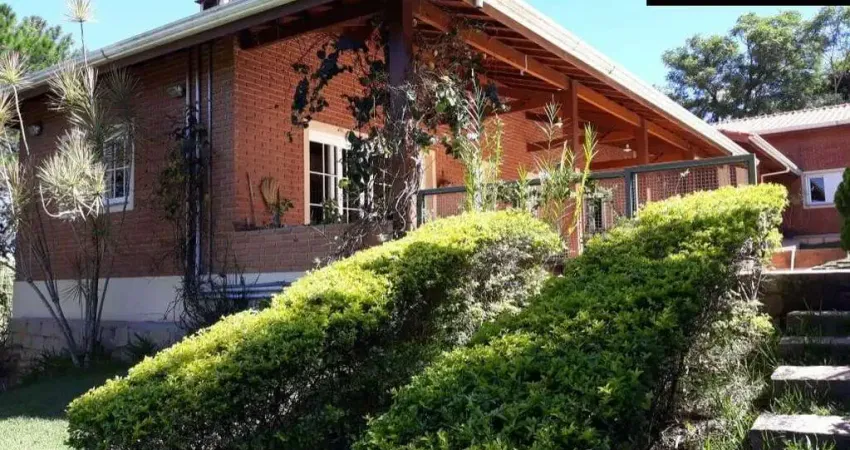 Casa em condomínio à venda no Condomínio Clube de Campo Valinhos em Valinhos/SP