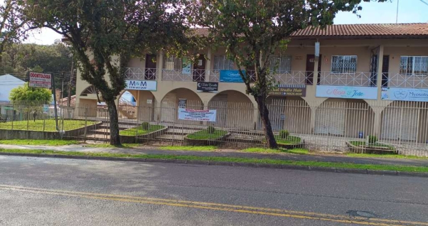 Sala comercial para alugar na Rua Antônio Escorsin, 1761, São Braz, Curitiba