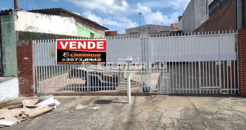 Casa residencial / pinheirinho não averbada proxima nicola pelanda