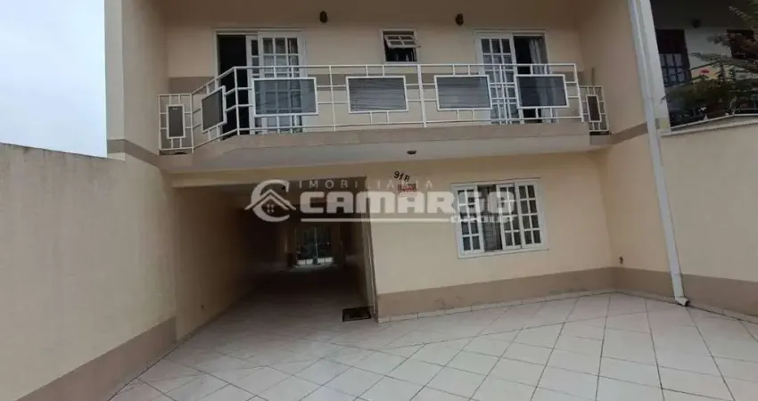 Casa com 3 quartos à venda na Rua Bernardo Ozinski, 91, Pineville, Pinhais