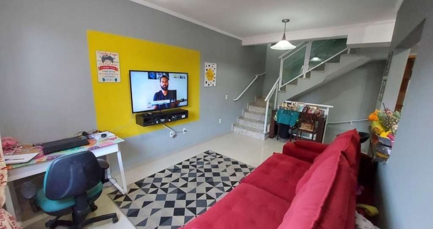 Casa com 2 quartos à venda na Rua Benedito Ernesto Guimarães, 31, Marapé, Santos