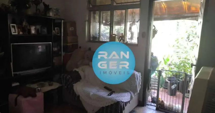 Casa com 3 dormitórios à venda, 200 m² por R$ 2.149.000,00 - Embaré - Santos/SP