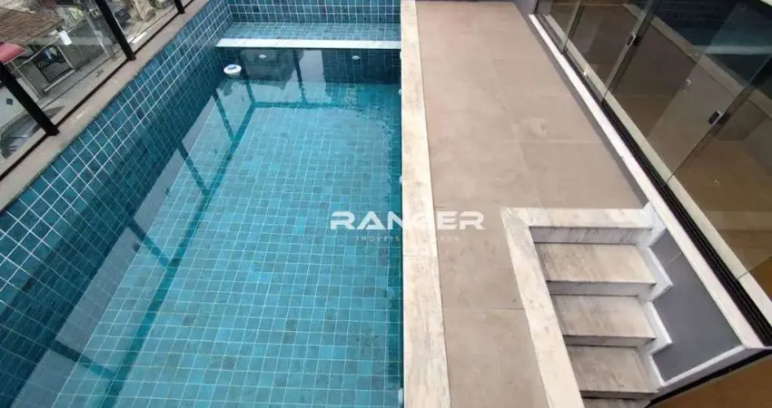 Casa com 3 dormitórios à venda, 280 m² por R$ 2.180.000,00 - Embaré - Santos/SP