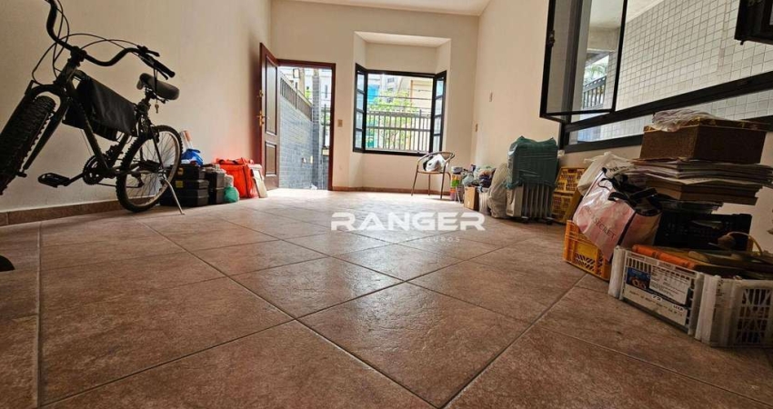 Casa com 4 quartos para alugar na Rua Pernambuco, 61, Gonzaga, Santos