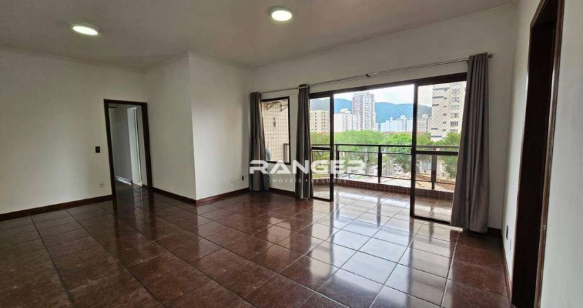 Apartamento com 3 dormitórios no bairro do Campo Grande em Santos