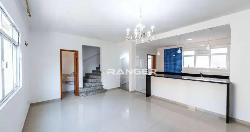 Casa com 3 dormitórios para alugar, 136 m² por R$ 6.000,00/mês - Gonzaga - Santos/SP