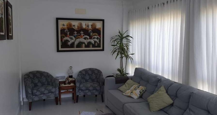 Casa para Venda em Florianópolis, Sambaqui, 5 dormitórios, 2 suítes, 4 banheiros, 2 vagas