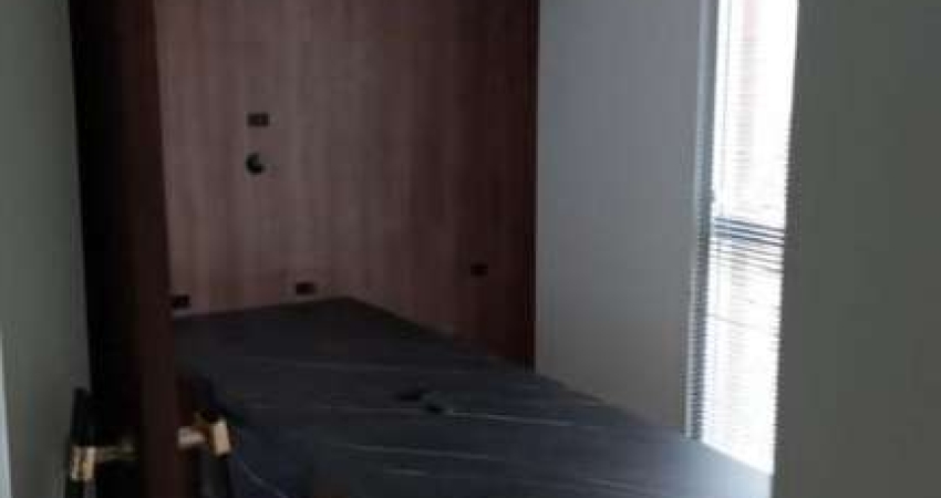 Sala Comercial para Venda em Florianópolis, Centro, 1 banheiro, 1 vaga